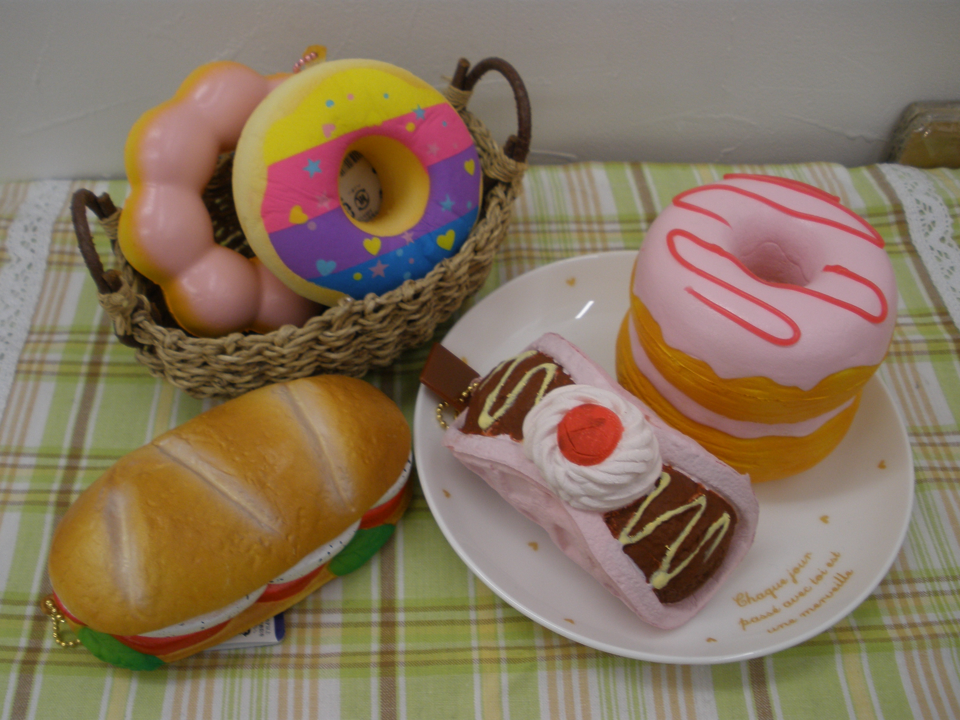 リアルなおもちゃ、スクイーズなら千曲市ウィル更埴店へ！ | 千曲店